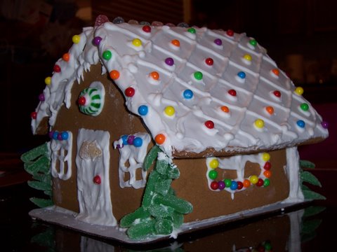 Our gingerbread house, circa 2007